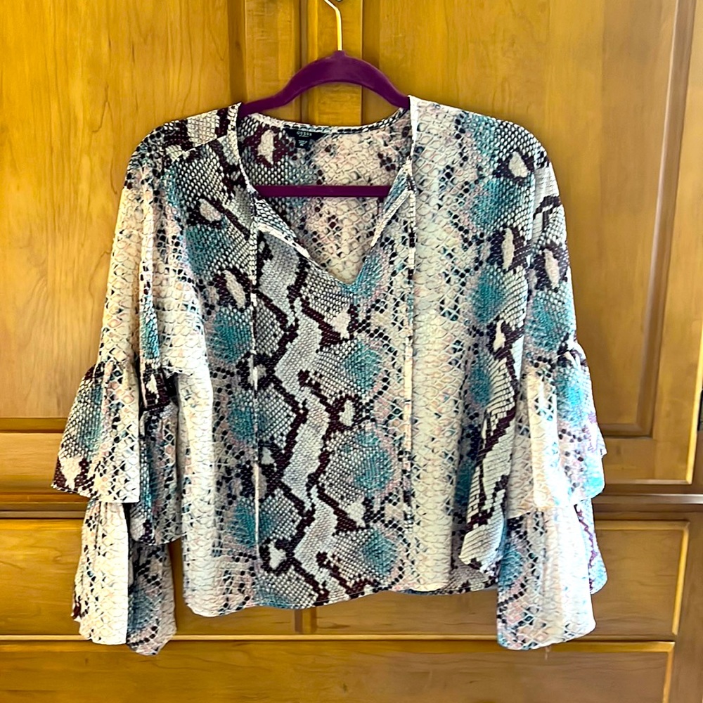 Guess blouse snake print XS
